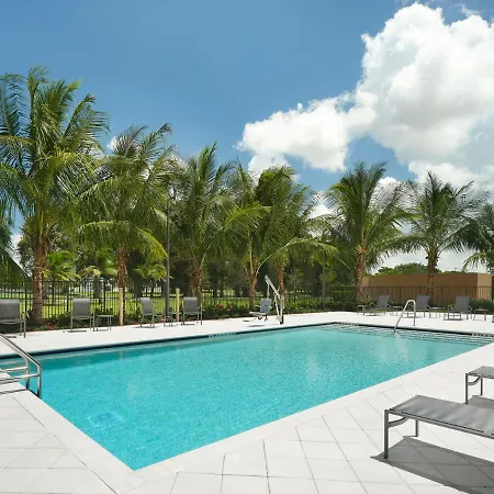 Fairfield Inn & Suites By Marriott Fort Lauderdale Northwest